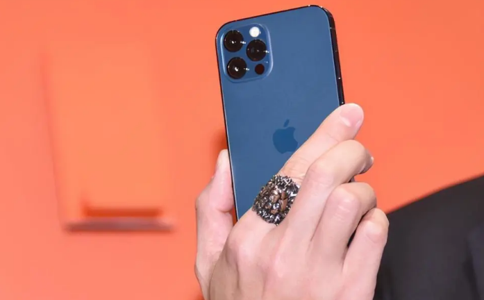 洛浦苹果手机维修分享iPhone12系列重启方法教程 
